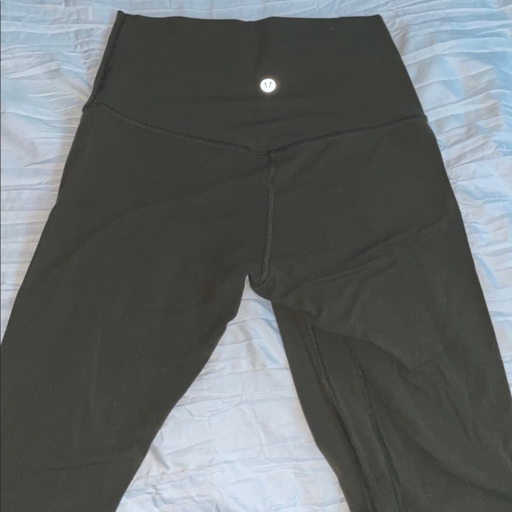 Lululemon Croppes leggings!